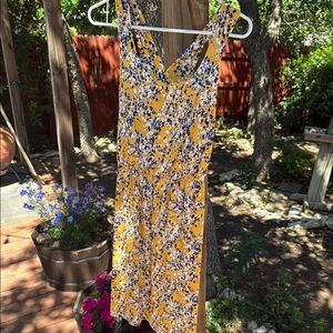 Floral Yellow Sleeveless Dress Size M